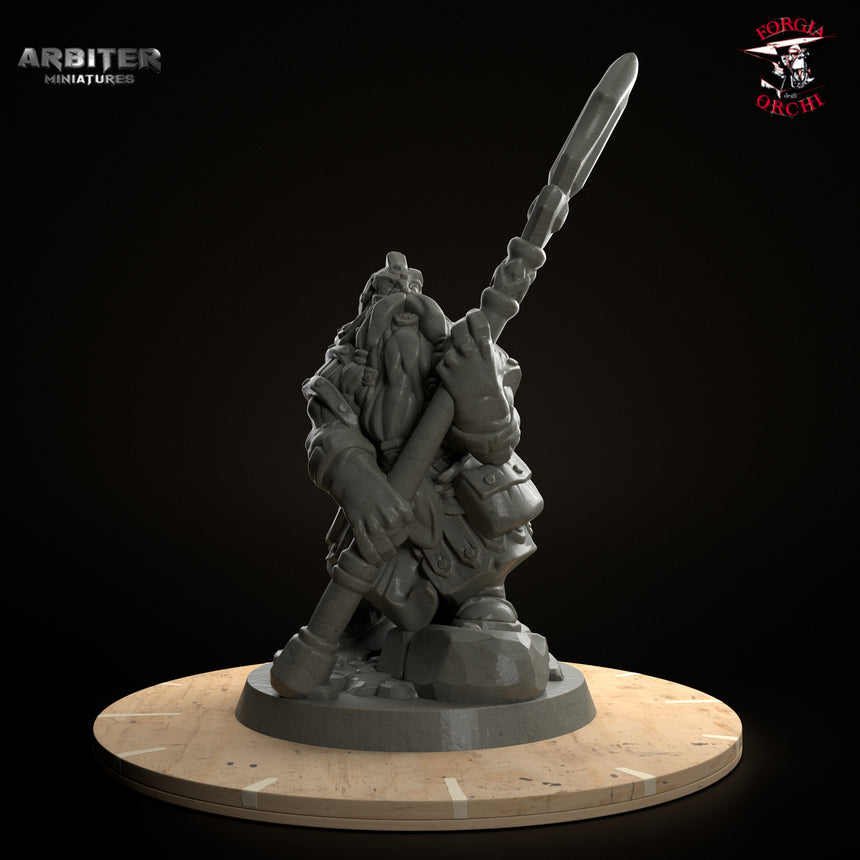 Male Warrior Dwarf (Spear)