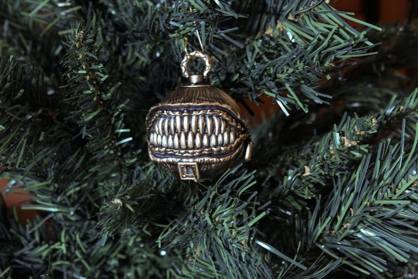 Mimic Christmas decorations set