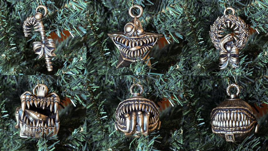 Mimic Christmas decorations set
